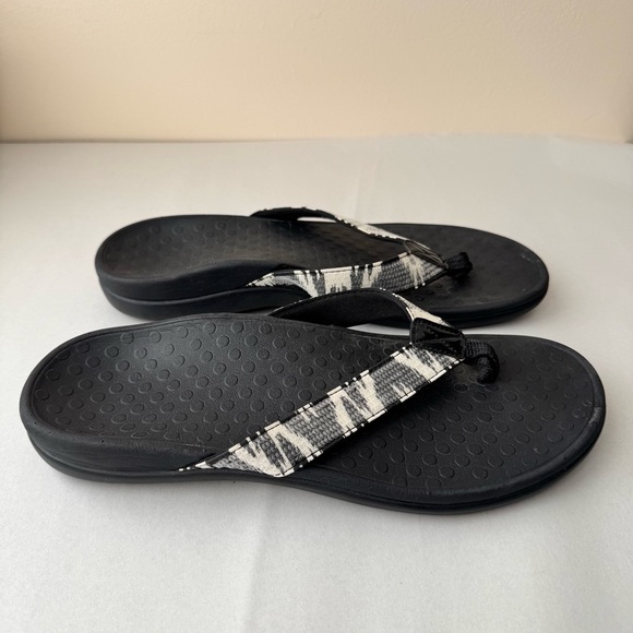 VIONIC Tide II Womens Flip Flops Size 10 Sequins Sandals Thong Slip On Black - Picture 9 of 14